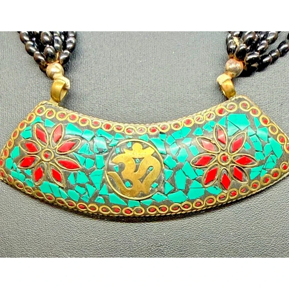 Tibetan Crushed Blue Red Stones  Statement‎ Pendant Necklace Glass Beaded Multi